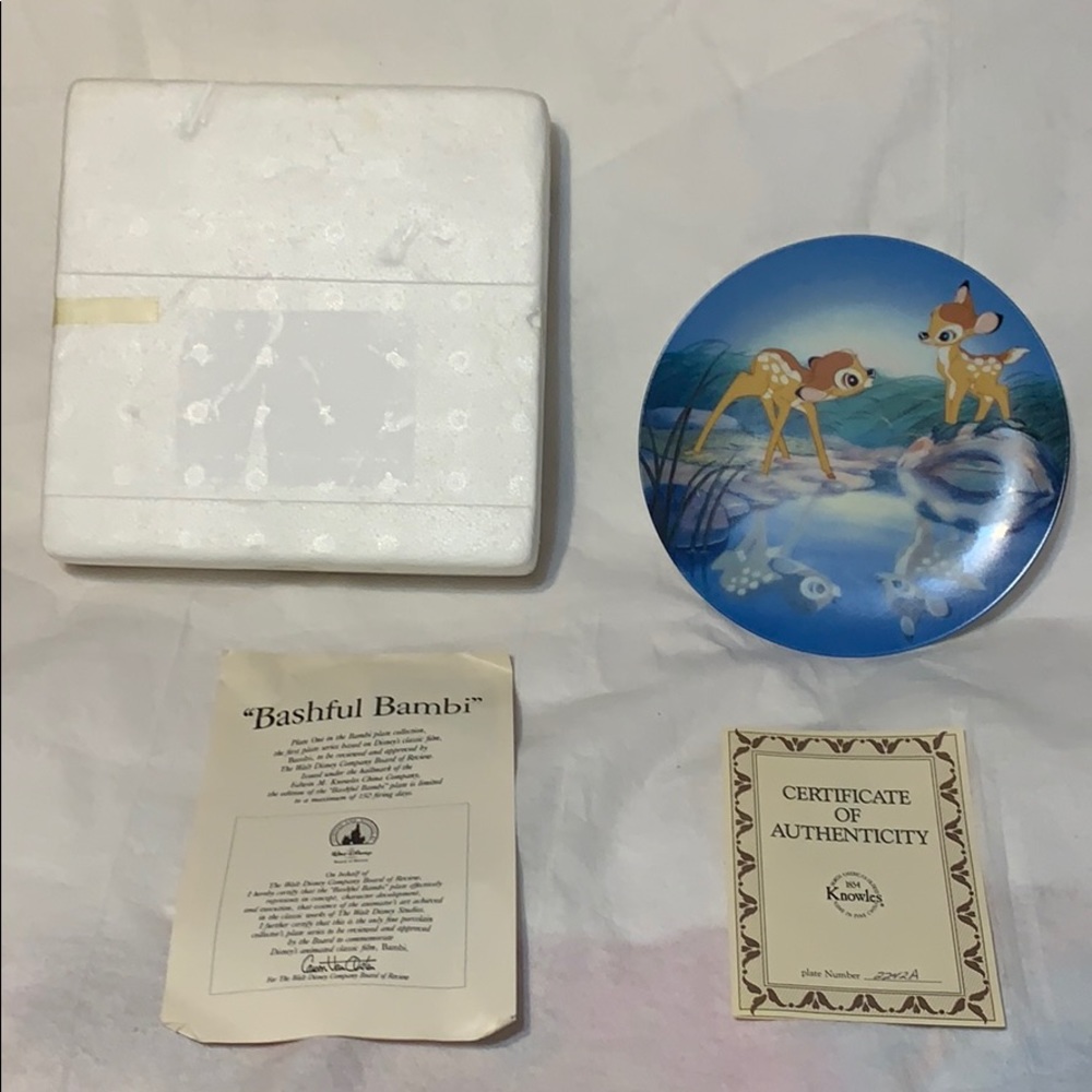 PLATE #1 Knowles Disney’s Bashful Bambi Limited Collectible Plate - Picture 8 of 8